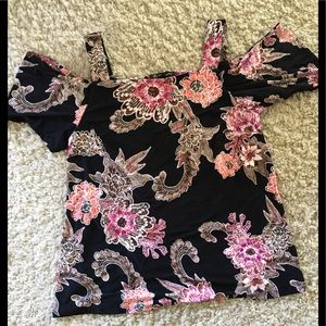 NWT cold shoulder from INC